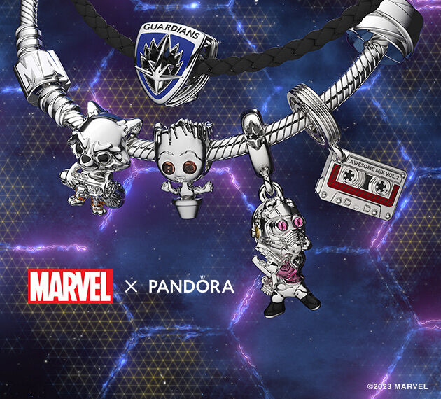  Pandora Moments Marvel The Avengers Logo Clasp Snake