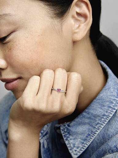 Heart silver ring with red, fancy pink and fancy fuchsia pink cubic zirconia