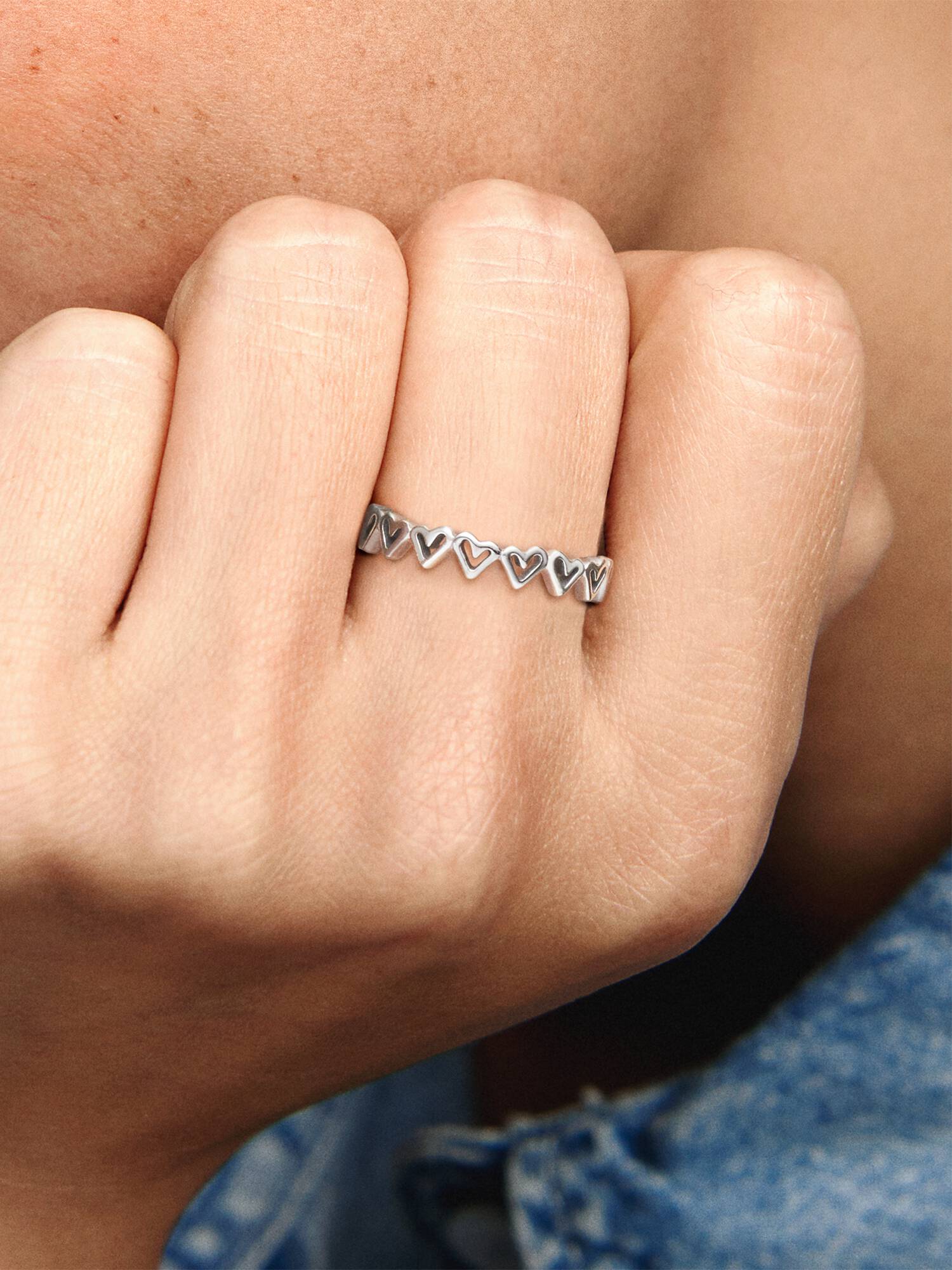 Freehand Hearts Ring