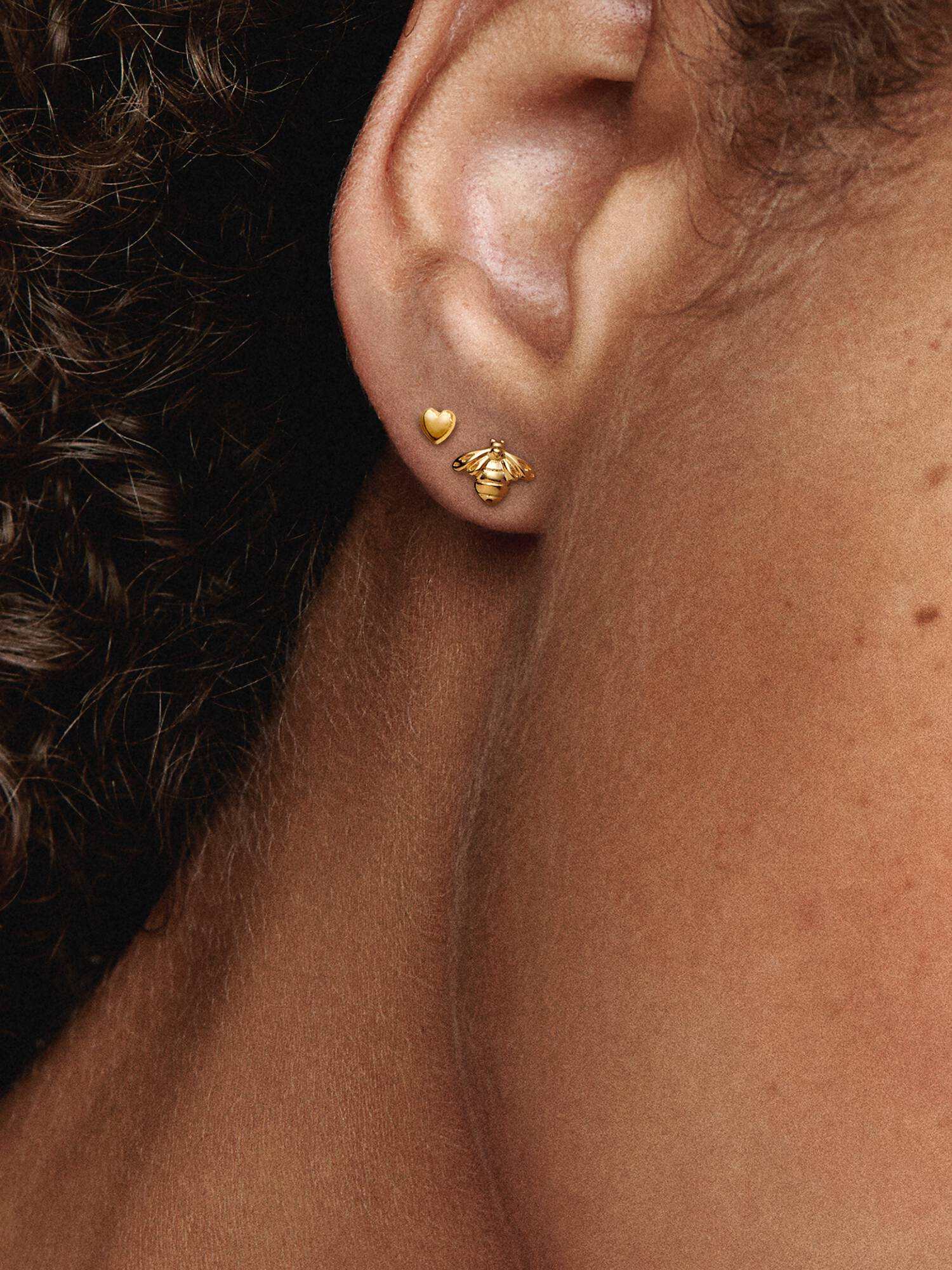 Bee and heart 14k gold-plated stud earrings