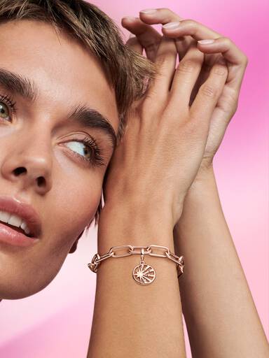 Pandora ME Rays of Life Medallion