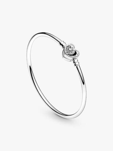 Pandora Moments Entwined Infinite Hearts Clasp Bangle