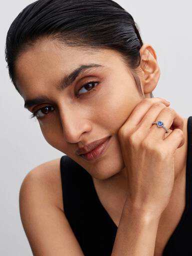 Sparkling Elevated Heart Ring
