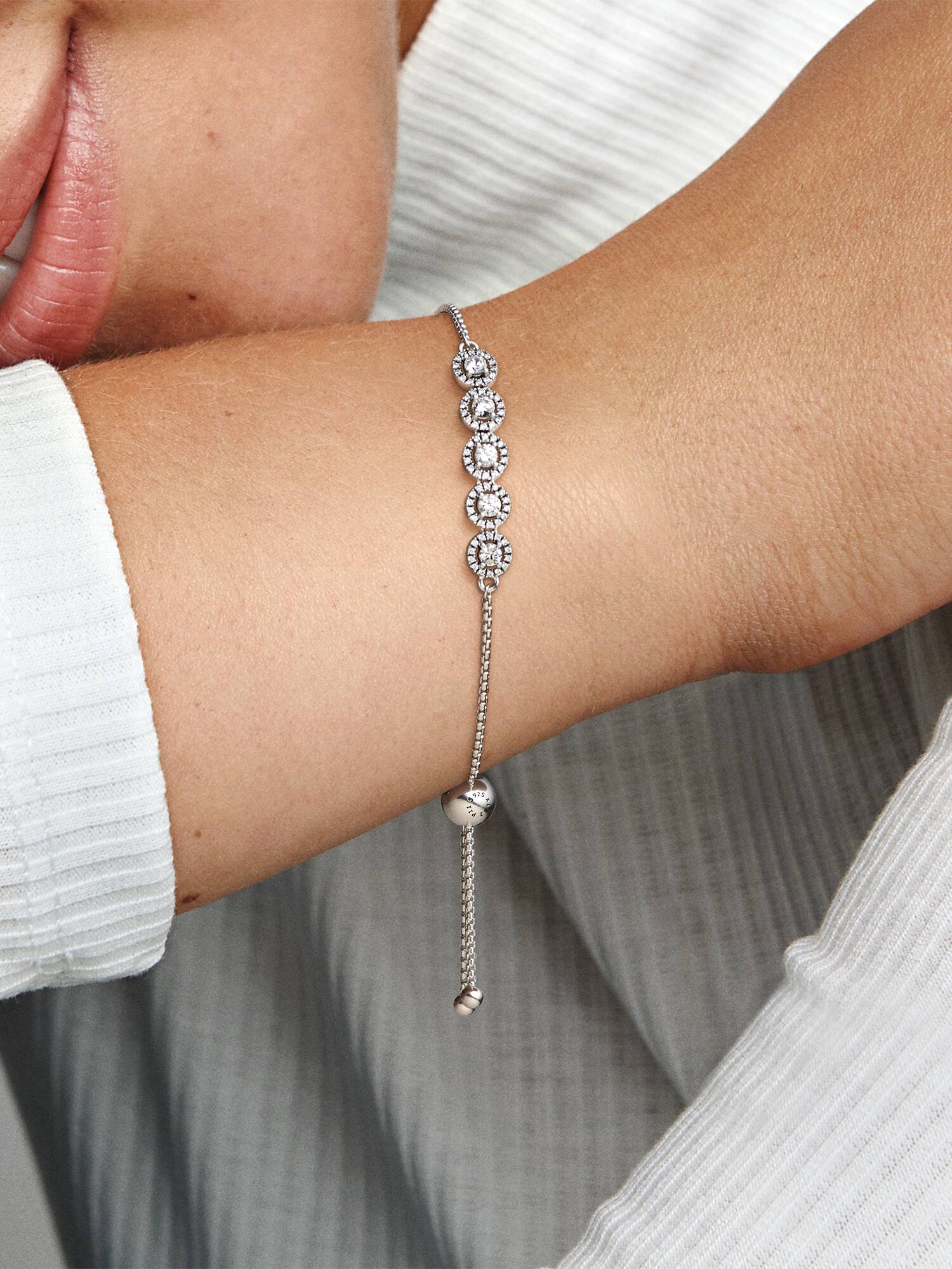 Round Sparkle Slider Bracelet
