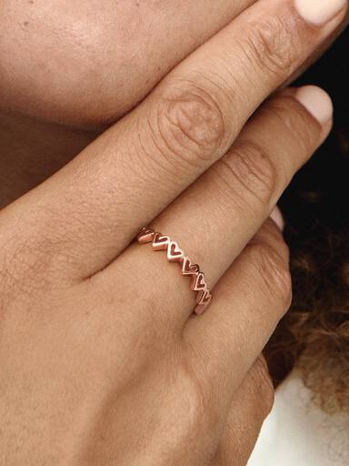 Freehand Hearts Ring