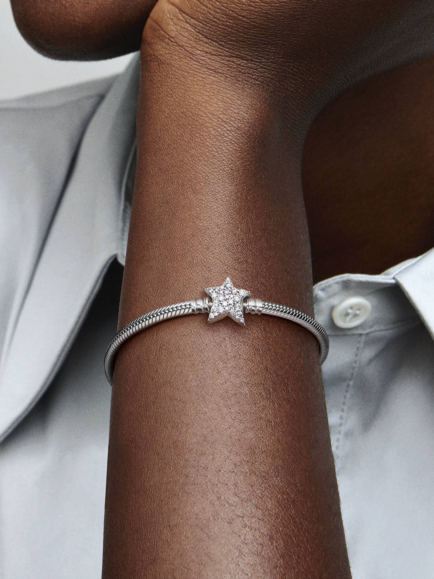 Asymmetric Star Clasp Snake Chain Bracelet