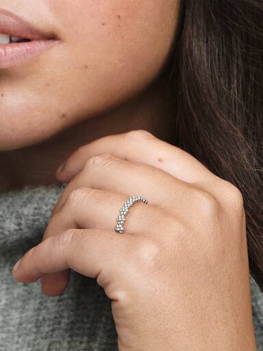 Daisy silver ring