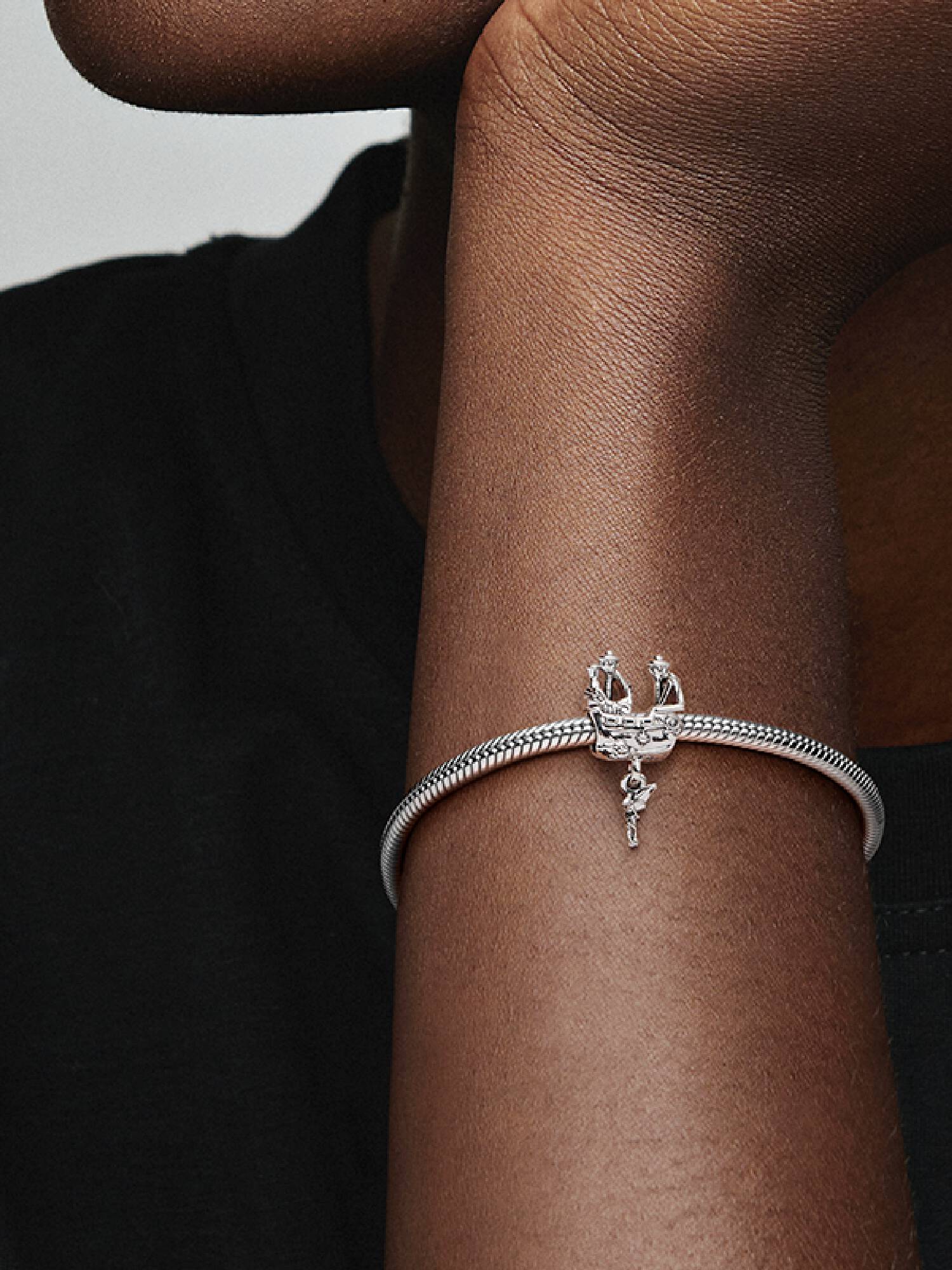 Disney Tinker Bell & Captain Hook’s Pirate Ship Charm