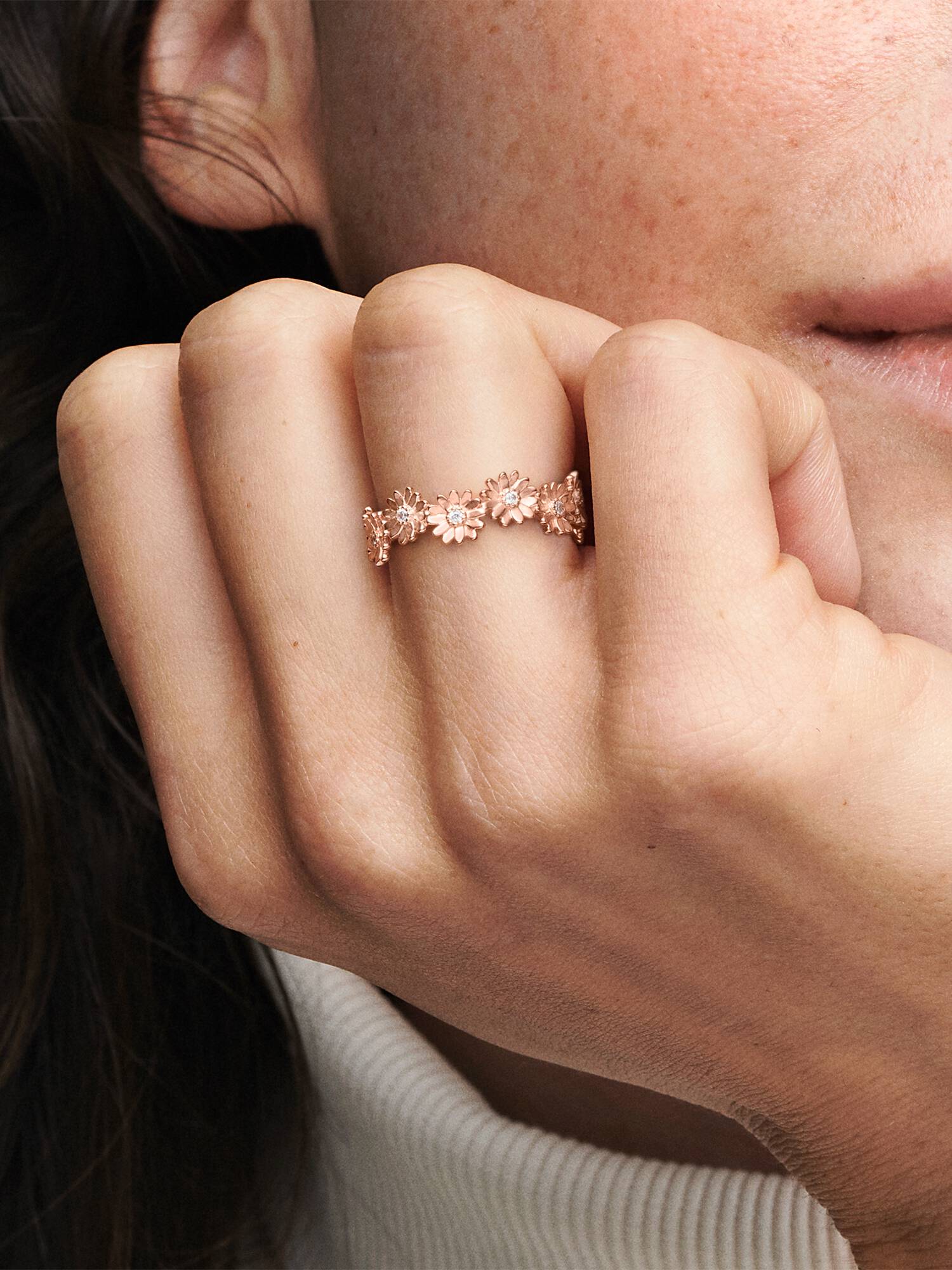 Daisy 14k rose gold-plated ring with clear cubic zirconia