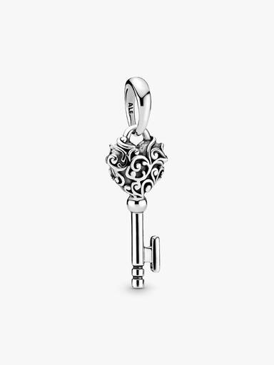 Regal pattern key silver pendant