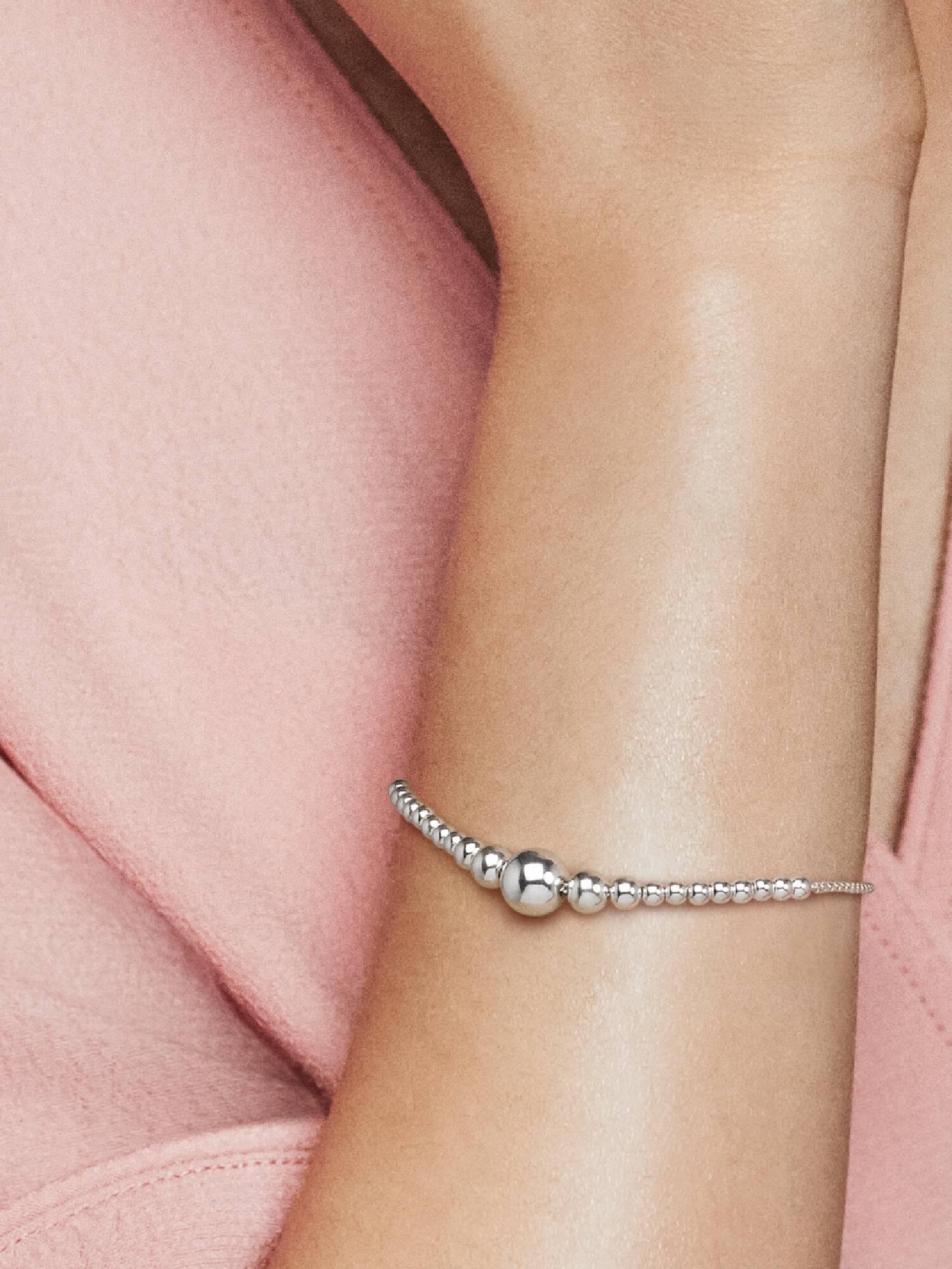 Beaded silver bracelet