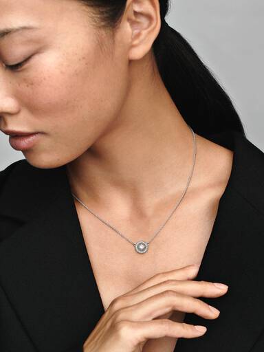 Silver necklace with clear cubic zirconia