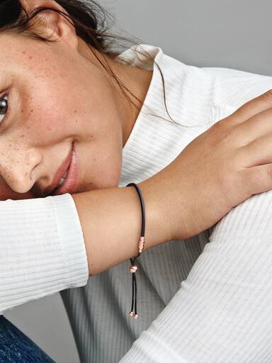 14k Rose gold-plated sliding bracelet in black leather, waxed cord with clear cubic zirconia