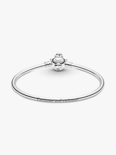 Disney Alice in Wonderland Cheshire Cat Clasp Pandora Moments Bangle
