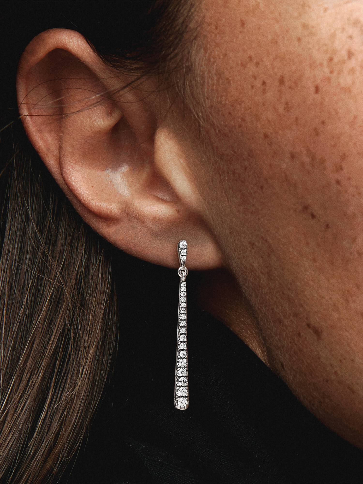 Silver earrings with clear cubic zirconia