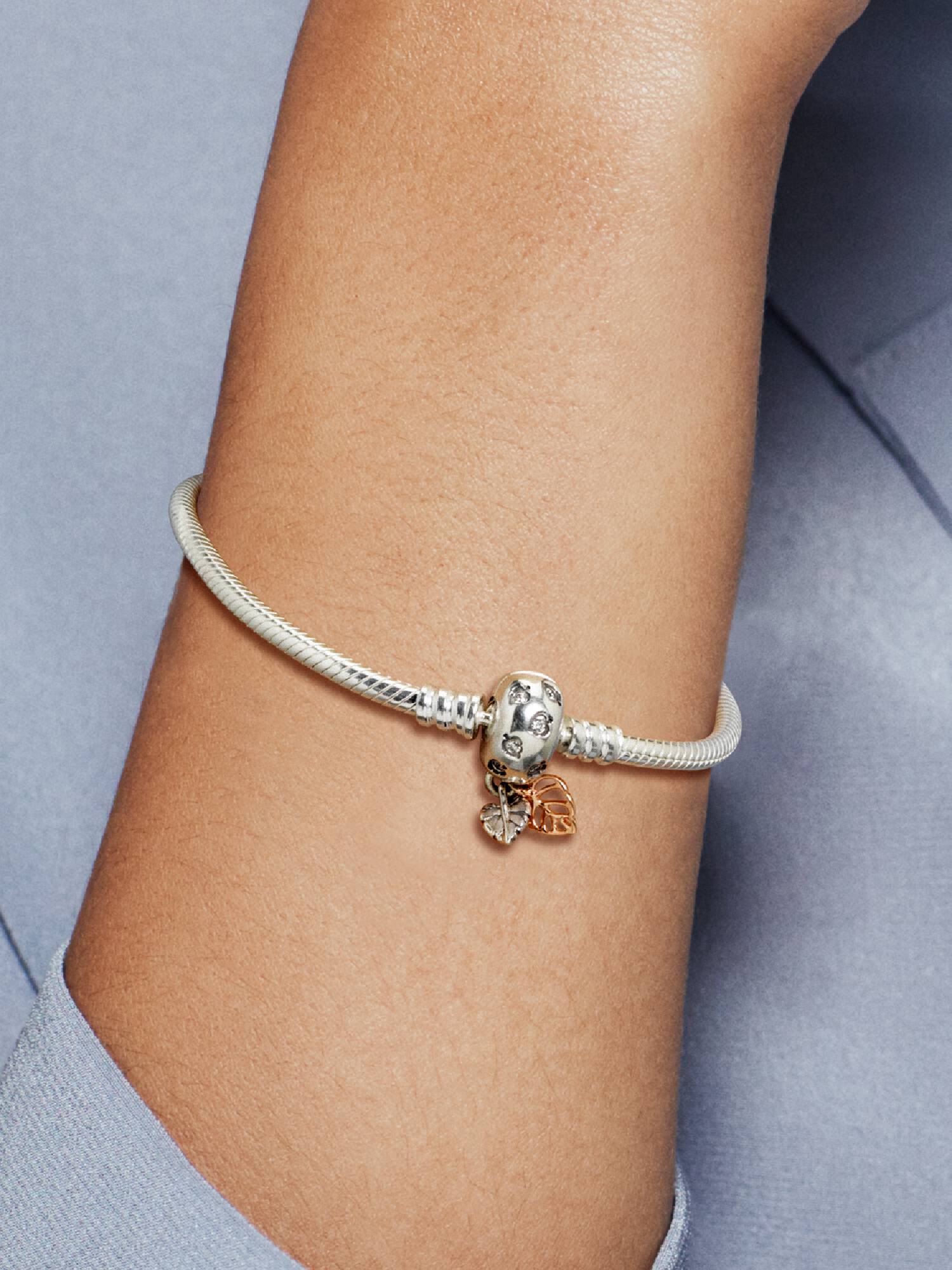 Pandora Moments Leaves & Snake Chain Bracelet