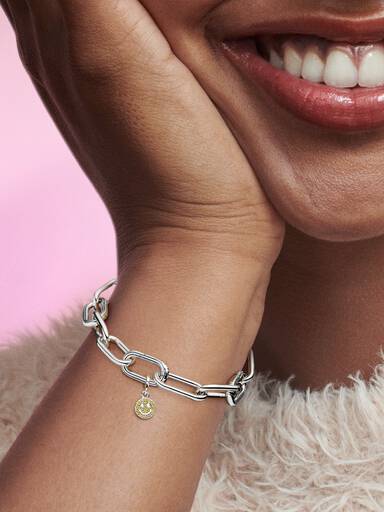 Pandora ME Smile Mini Dangle Charm