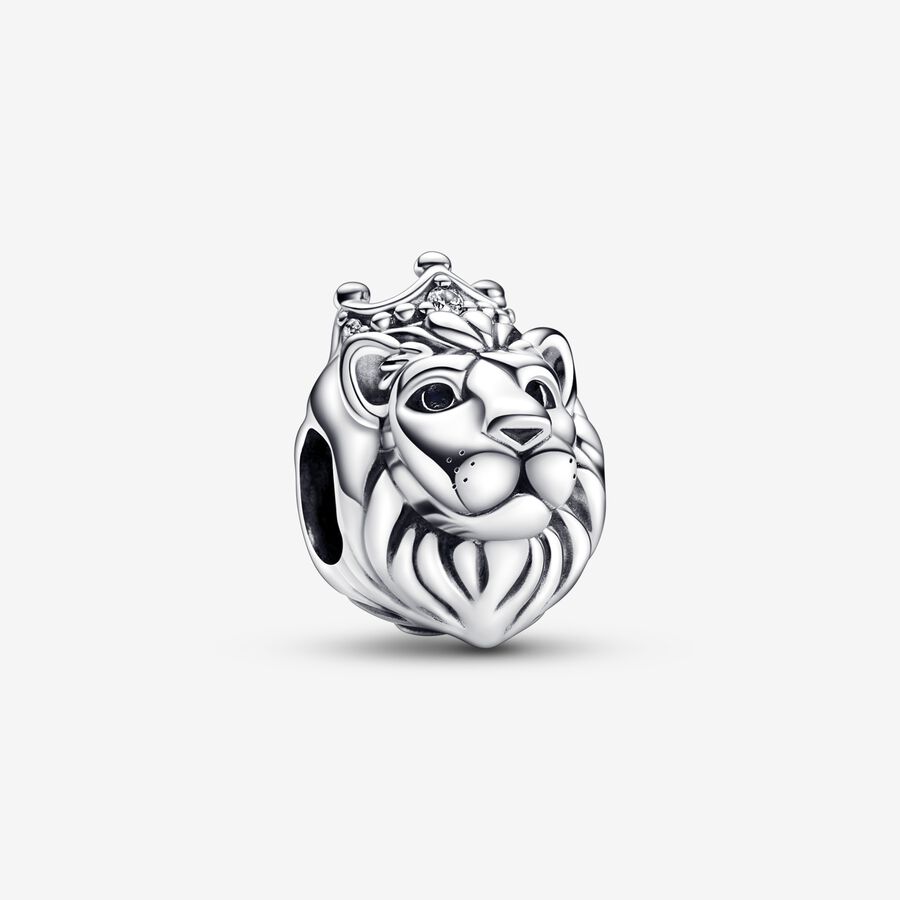 Regal Lion Charm image number 0