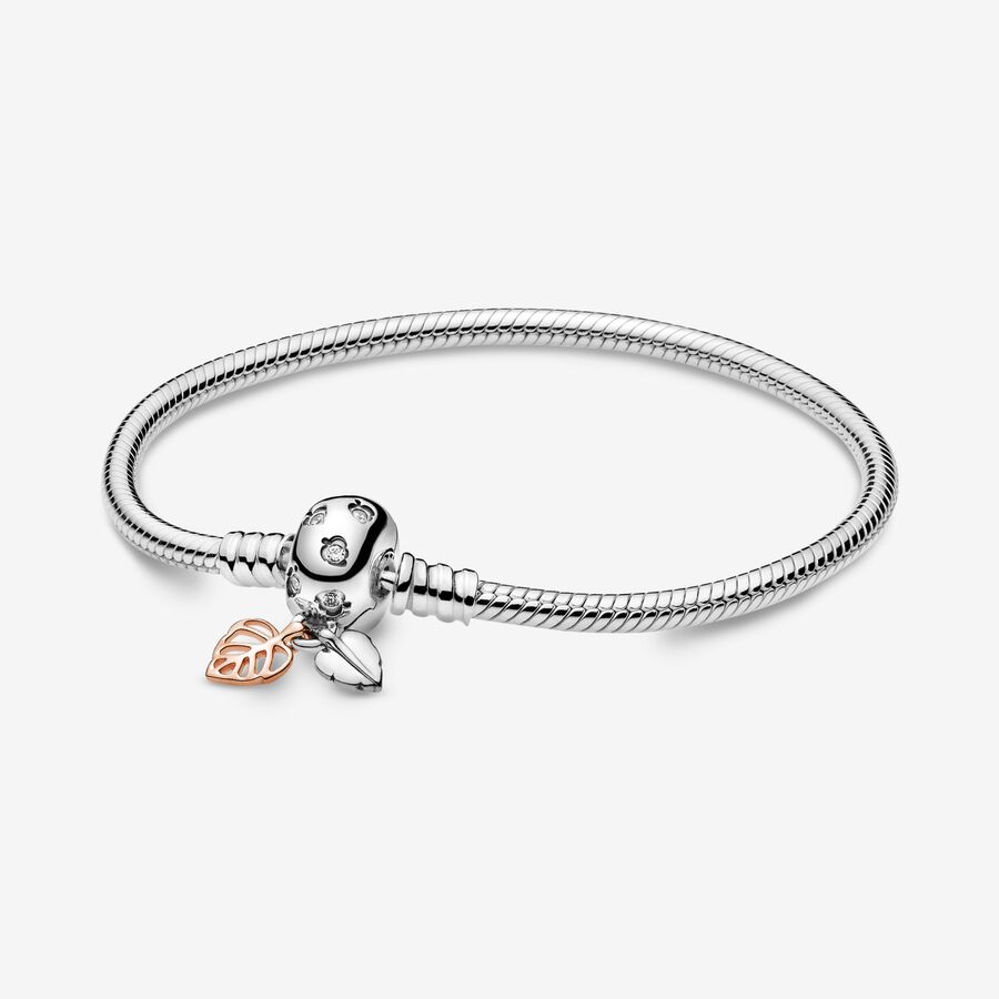 Pandora Moments Leaves & Snake Chain Bracelet image number 0