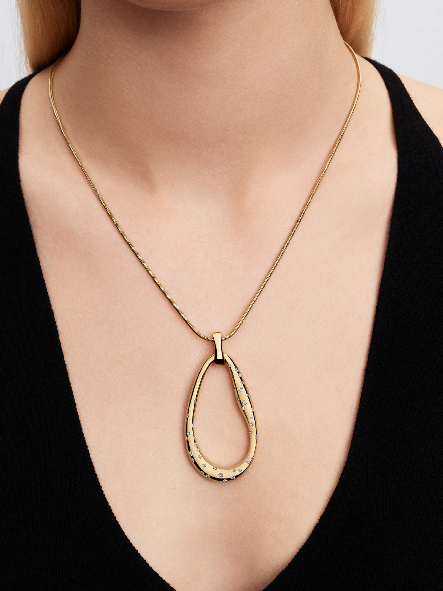 Organically Shaped Stone-Set Statement Pendant Necklace | Gold