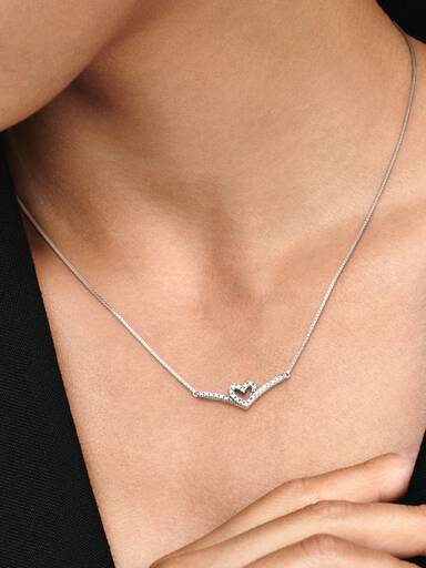 Sparkling Wishbone Heart Collier Necklace