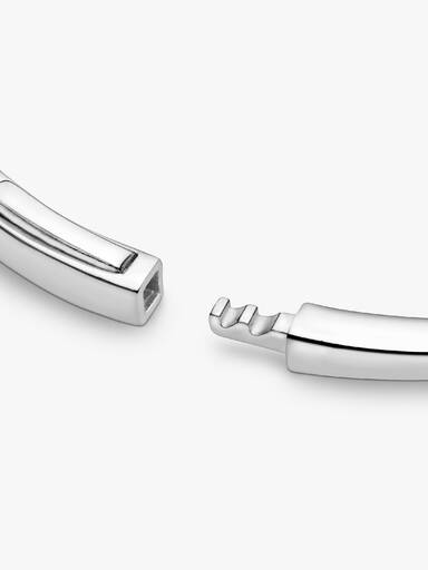 Wishbone silver bangle