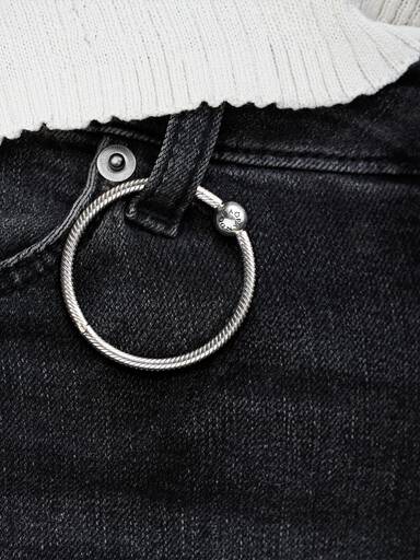 Pandora Moments O Charm Holder