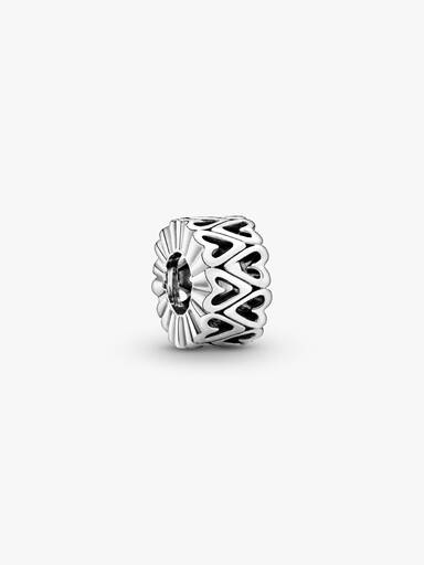 Openwork Freehand Heart Spacer Charm